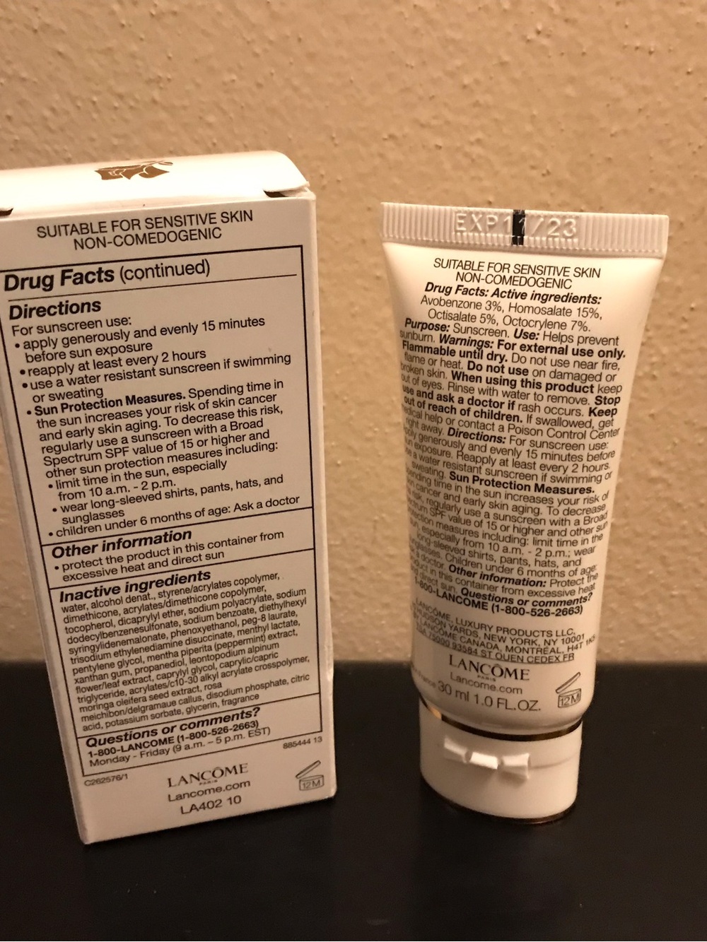 Lancôme UV Expert Aquagel Defense 50+ Sunscreen - White - Picture 2 of 4